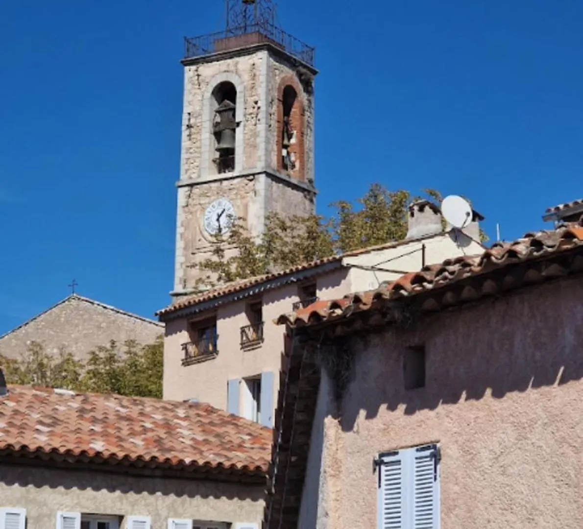 Holiday home Old Provencal House - 3 Bedrooms Bagnols-en-Foret
